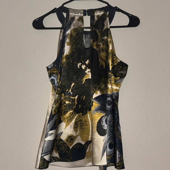 Tahari sleeveless blouse - Picture 2 of 5